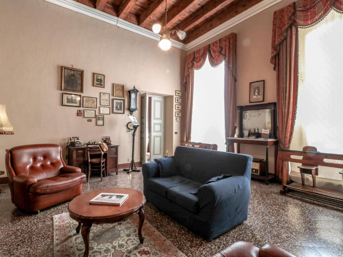 Apartment Palazzo Cittadella By Interhome Lucca Exteriör bild